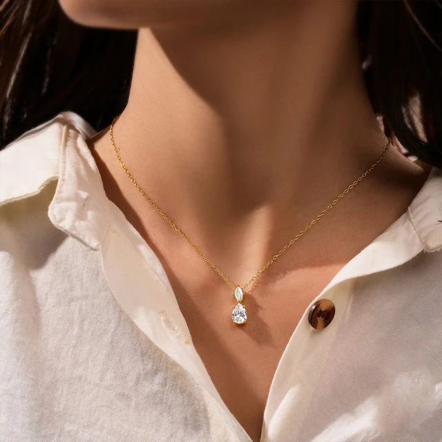 Water drop necklace