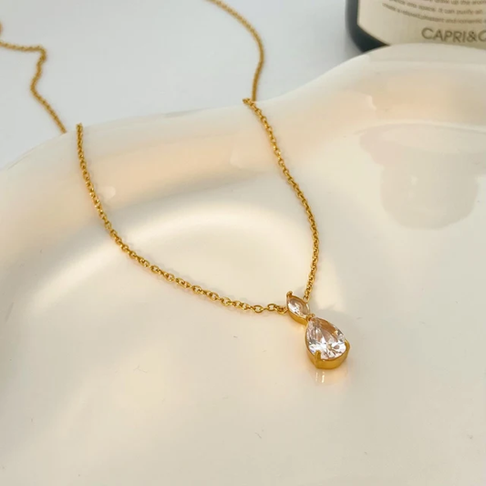 Water drop necklace