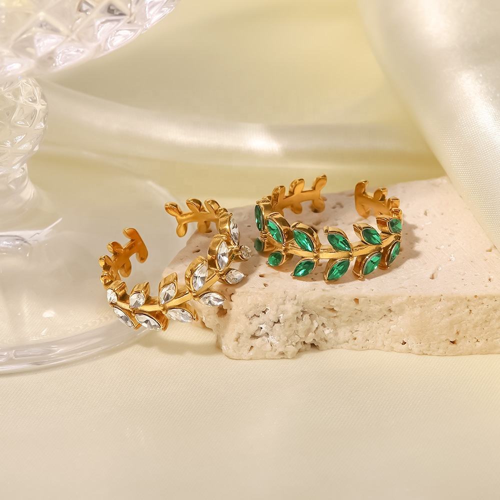 Golden Vine Serenity Ring