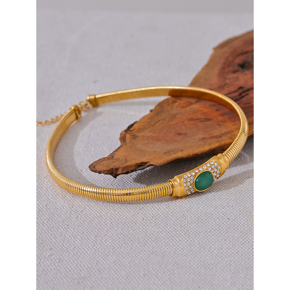 Emerald Horizon Necklace