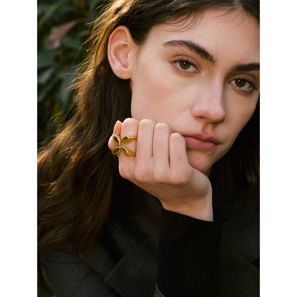 Fleur D’Or Ring