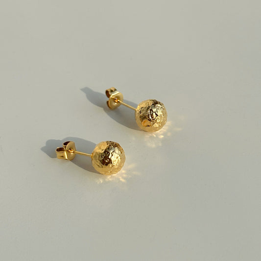 Golden Orbit Studs