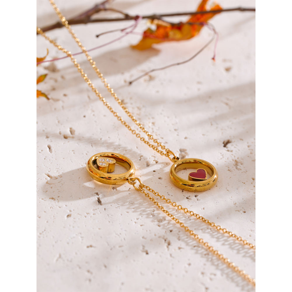 Amora Necklace