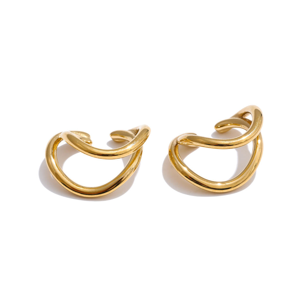 Luna Wave Ear Cuff