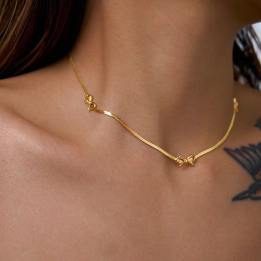 Golden Knots of Fate Necklace