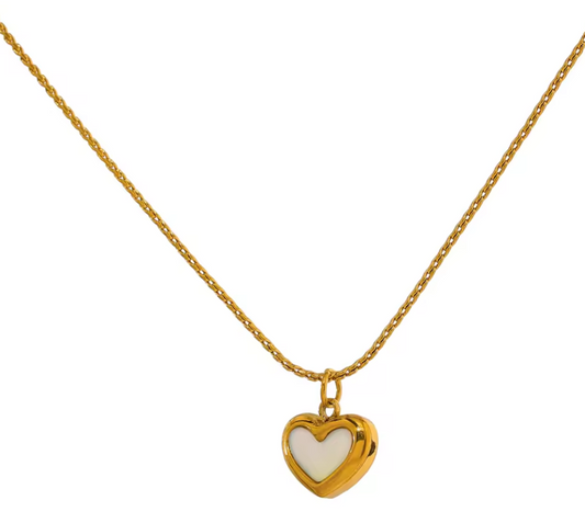 Shell Heart Pendant necklace