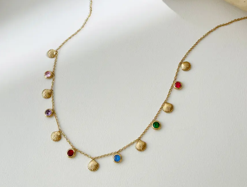 Multicolour Conch Shell Drop Necklace